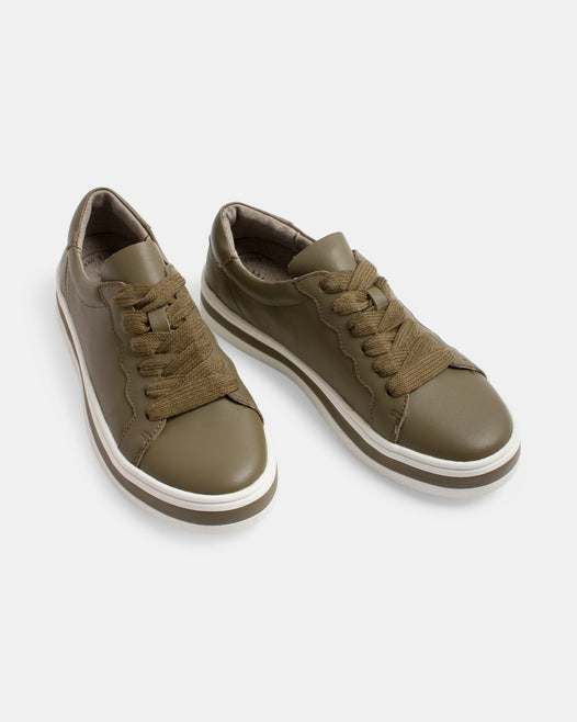 Sass Leather Sneaker