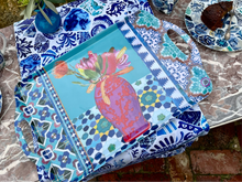 Load image into Gallery viewer, Tray Melamine Vase on Turquoise
