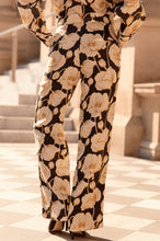 Load image into Gallery viewer, Nisha Poppy Pants
