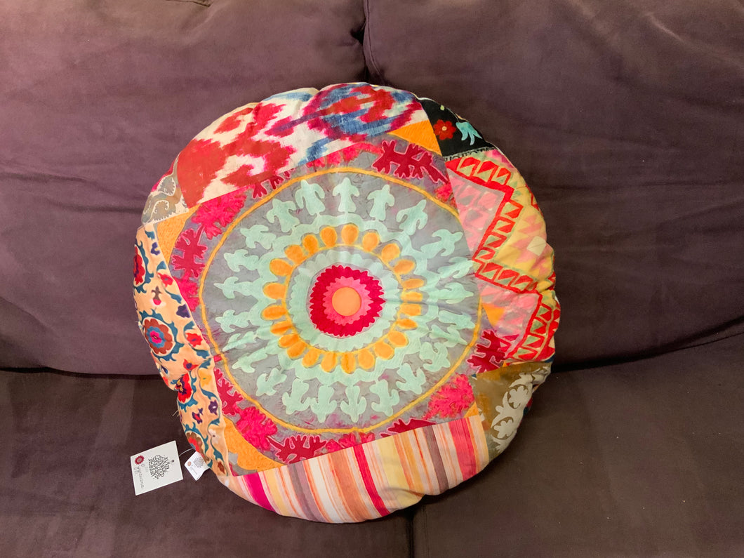 CUSHION KARAGAH