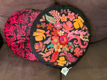 Load image into Gallery viewer, CUSHION BLACK FLORAL
