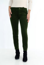 Load image into Gallery viewer, Queen Cord Jeans - Moss
